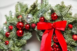 Top tips on decorating festive wreaths